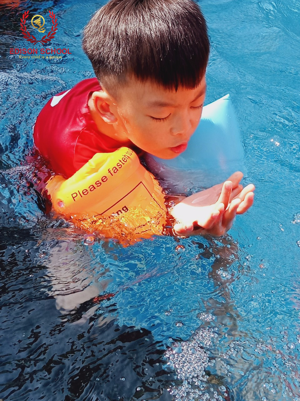 10 lợi ích của việc cho trẻ học bơi từ nhỏ - EDISON SCHOOL
